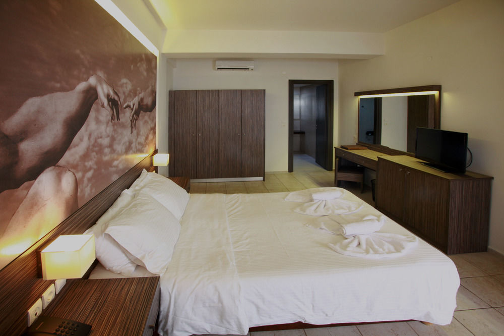 Eurohotel Katrin Hotel & Bungalows (Adults Only) Iraklio Eksteriør bilde